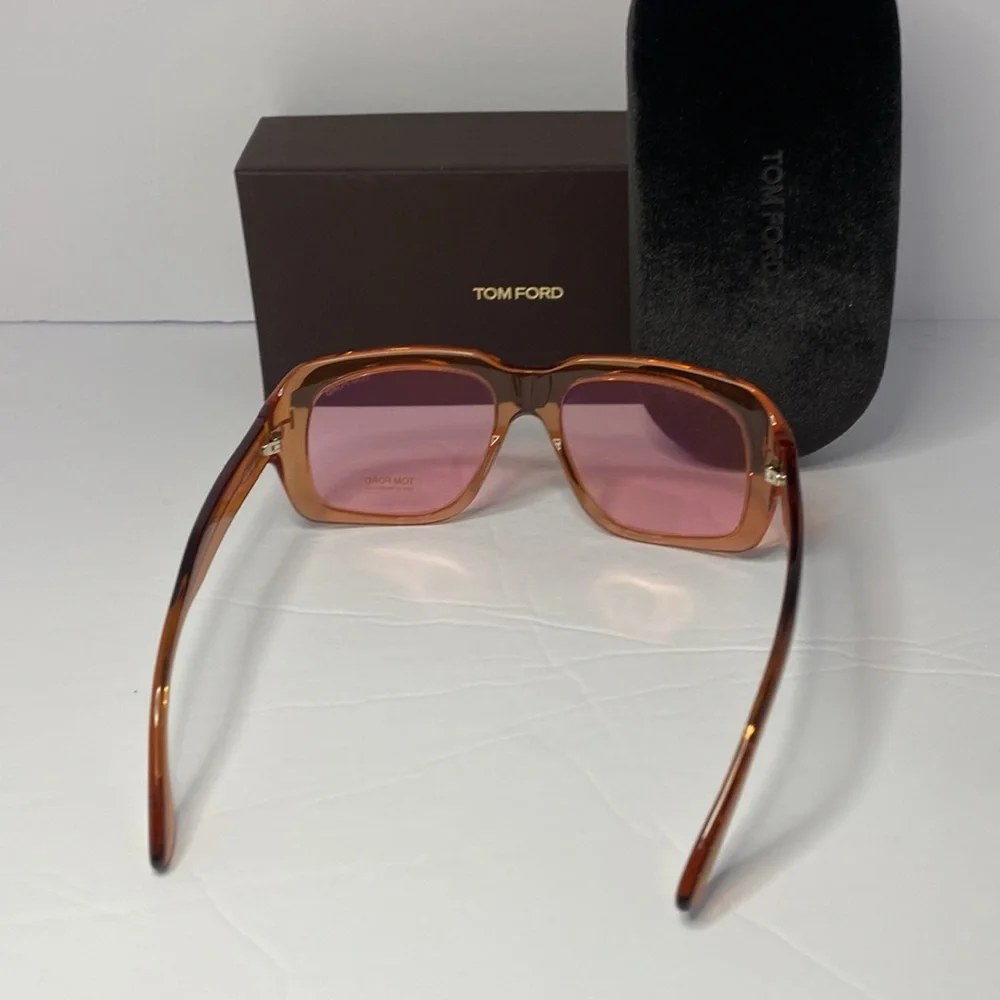 💯Authentic New - TOM FORD SUNGLASSES TOM FORD BAILEY-02 TF885 45Y EYEWEAR